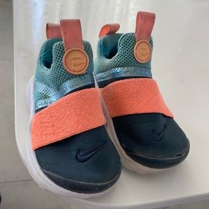 Adorable Nikes!